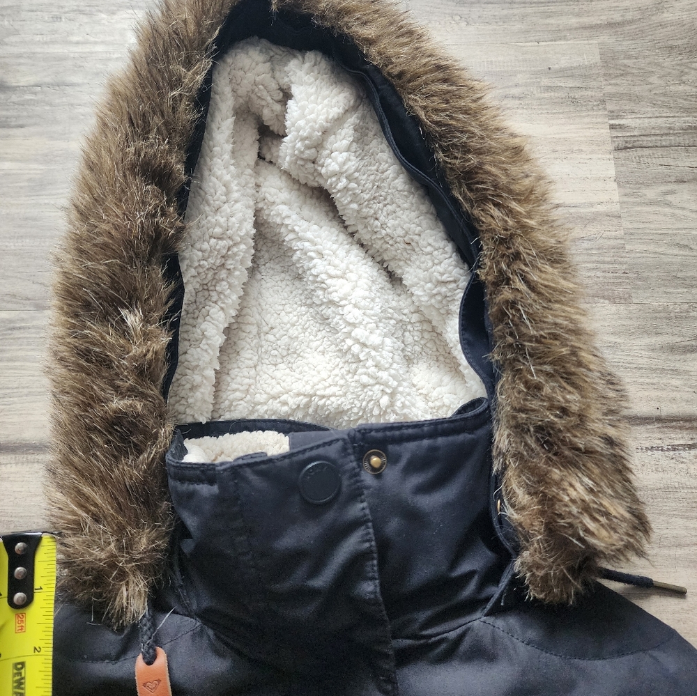 Roxy Winter Coat - image 5